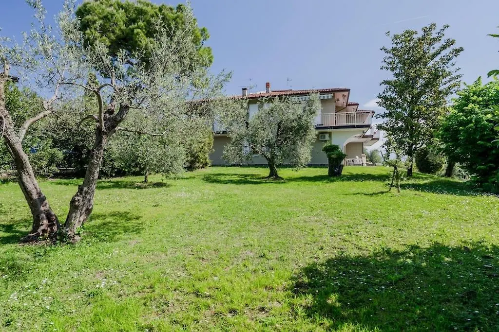 Gardoncino Apartment - Lake&Pool - By Host4U Montinelle